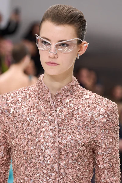 Look 56